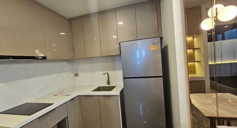 For rent 1 bed condo in Huai Khwang, Bangkok