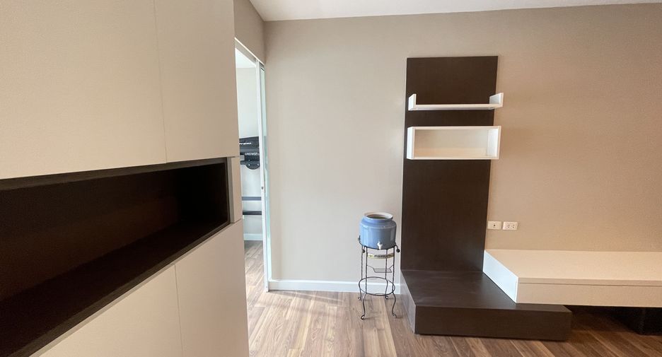 For sale 2 bedrooms condo in Phra Khanong, Bangkok