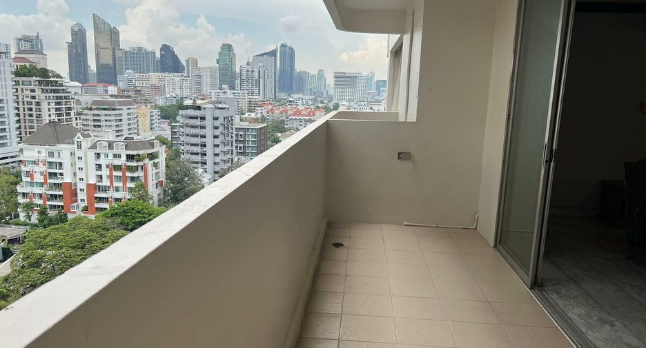 ให้เช่า 3 ห้องนอน คอนโด ใน วัฒนา, กรุงเทพฯ