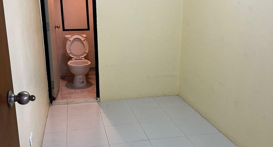 ให้เช่า 3 ห้องนอน คอนโด ใน วัฒนา, กรุงเทพฯ