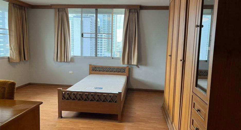 ให้เช่า 3 ห้องนอน คอนโด ใน วัฒนา, กรุงเทพฯ