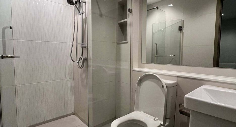 For sale 1 bed condo in Huai Khwang, Bangkok