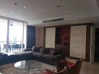 For rent 4 ベッドルーム condo in Watthana, Bangkok