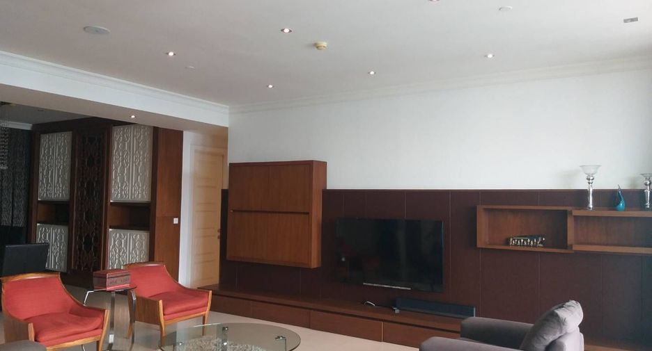 Wohnung zur Miete mit 4 Zimmer in Watthana, Bangkok