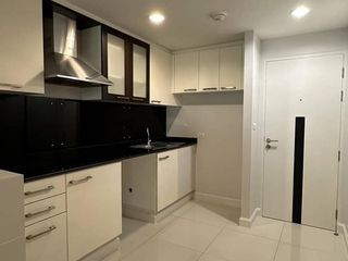 For sale 2 ベッドルーム condo in Din Daeng, Bangkok