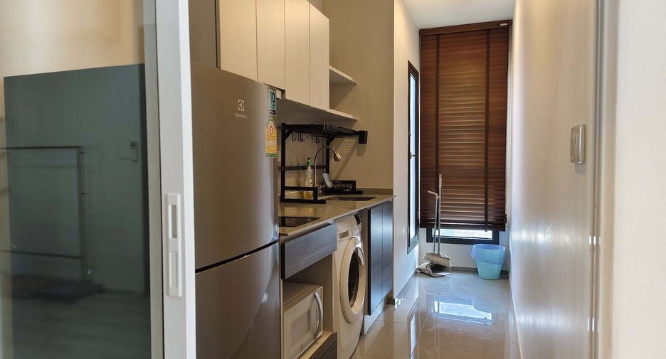 Wohnung zur Miete mit 2 Zimmer in Huai Khwang, Bangkok
