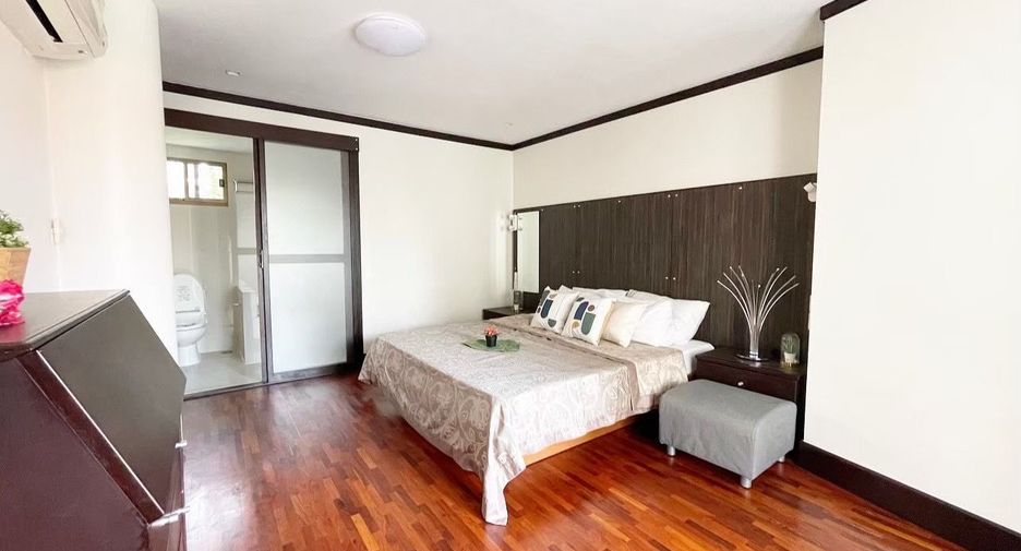 Apartamento en alquiler de 2 habitaciones en Watthana, Bangkok
