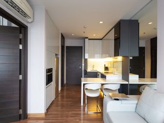 For sale 1 bed condo in Huai Khwang, Bangkok