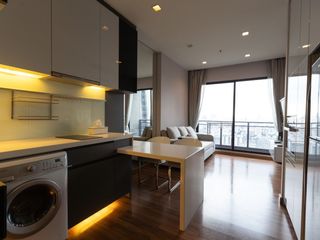 For sale 1 bed condo in Huai Khwang, Bangkok
