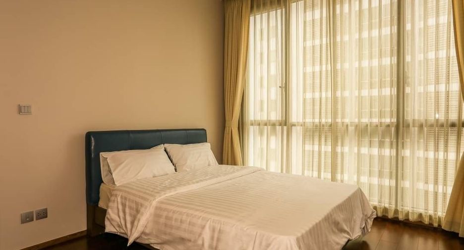 For rent 1 bed condo in Watthana, Bangkok