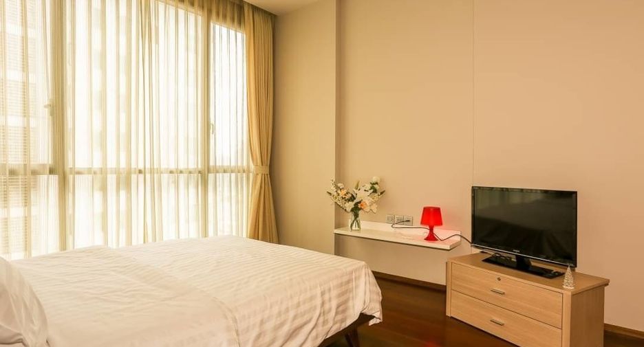 For rent 1 bed condo in Watthana, Bangkok