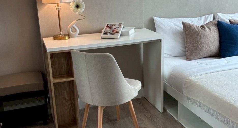 For rent 1 bed condo in Huai Khwang, Bangkok