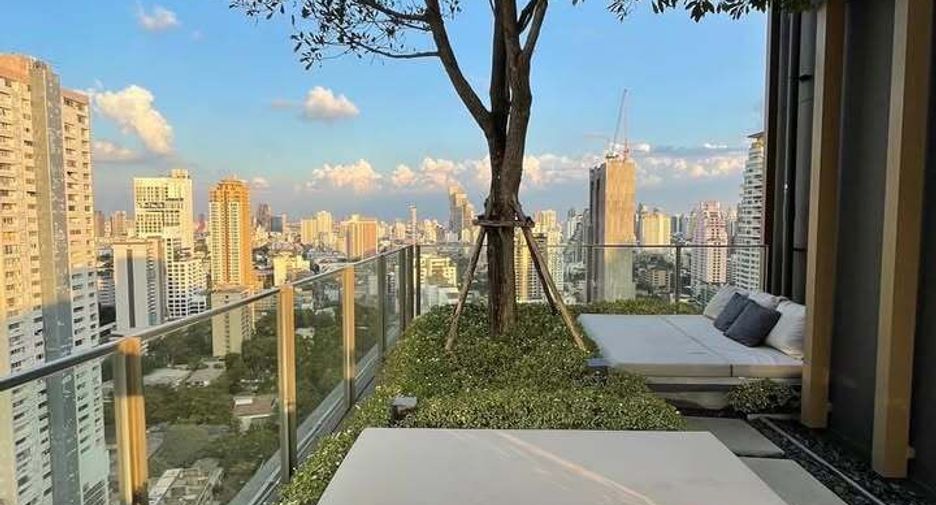 For rent 1 bed condo in Watthana, Bangkok