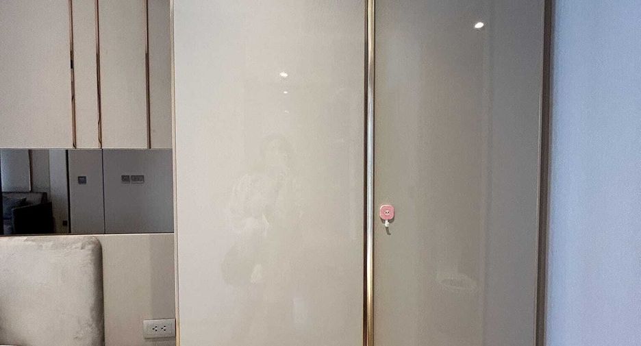 For rent 1 Beds condo in Huai Khwang, Bangkok