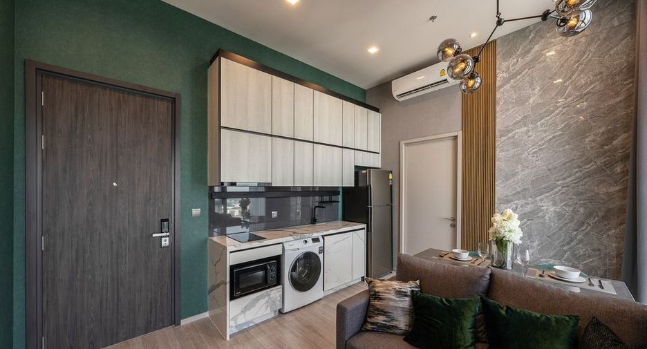 For sale 1 bed condo in Phra Khanong, Bangkok