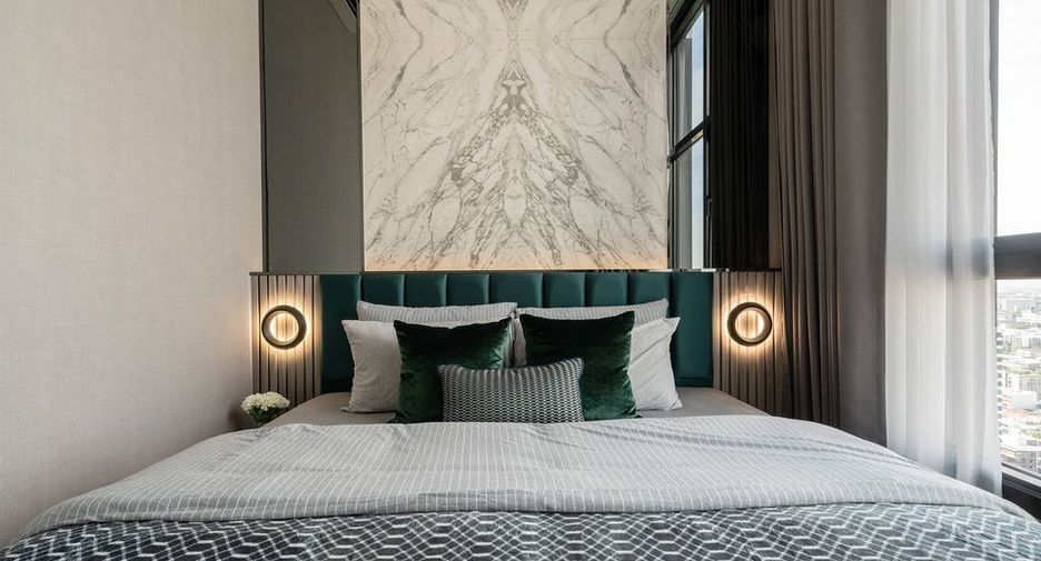 For sale 1 bed condo in Phra Khanong, Bangkok