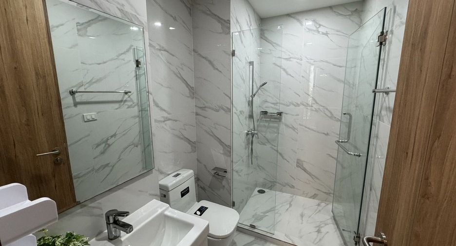 For rent 1 bed apartment in Pathum Wan, Bangkok