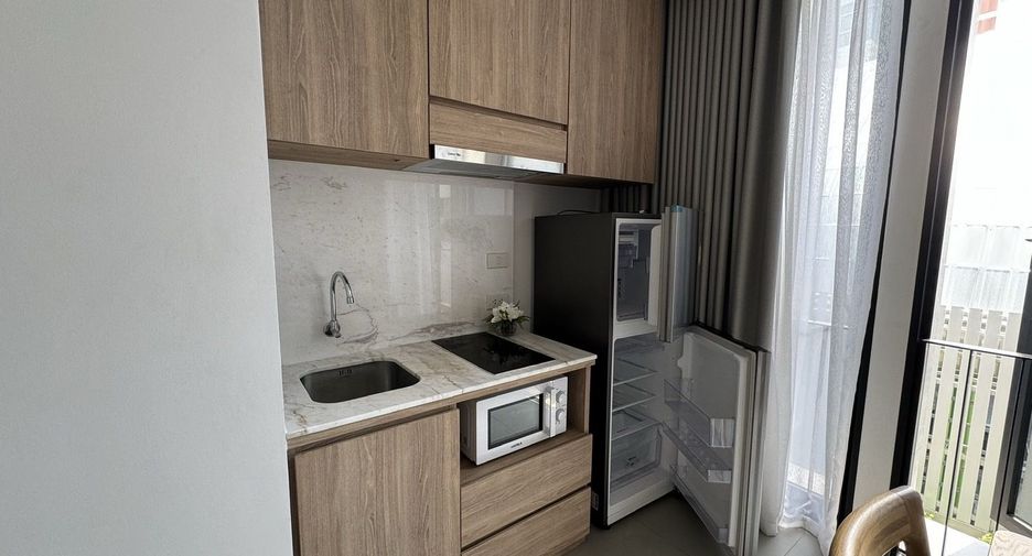 Apartment zur Miete mit 1 Zimmer in Pathum Wan, Bangkok