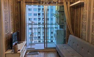 Condo en alquiler de 1 habitaciones en Huai Khwang, Bangkok