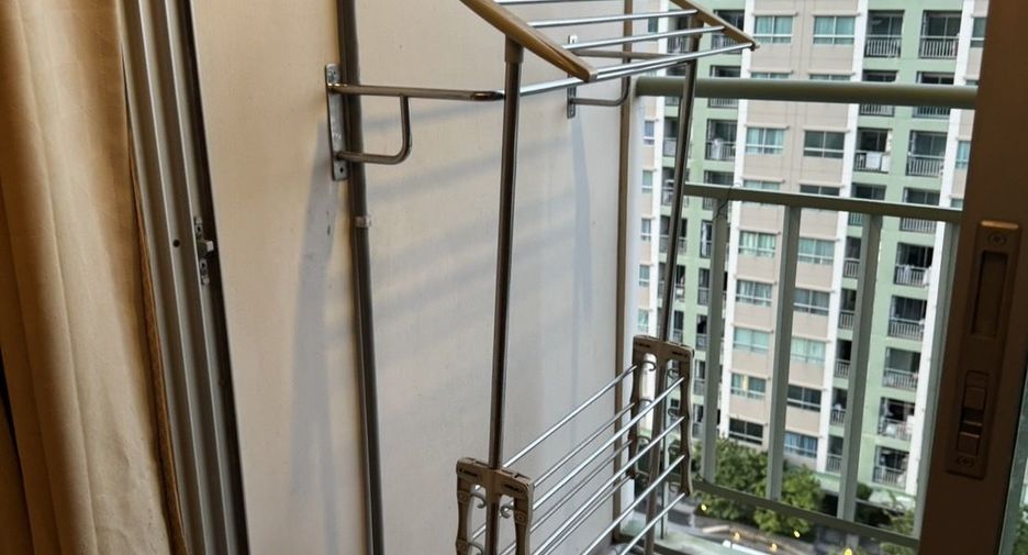 Condo en alquiler de 1 habitaciones en Huai Khwang, Bangkok