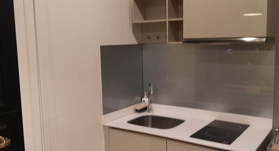For sale 1 bed condo in Watthana, Bangkok
