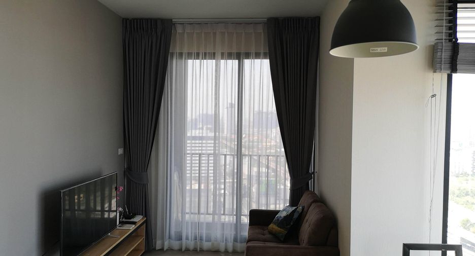 For sale 1 bed condo in Watthana, Bangkok