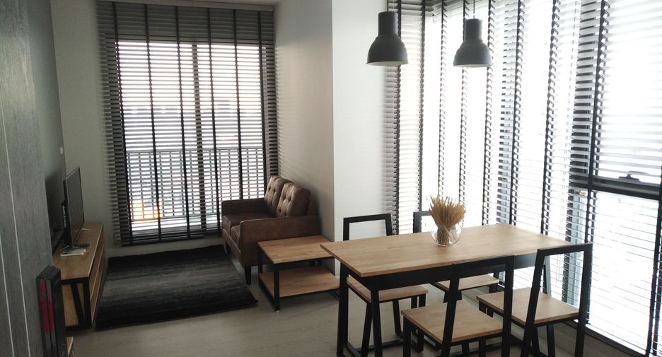 For sale 1 bed condo in Watthana, Bangkok
