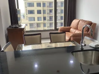 Wohnung zum Kauf mit 1 Zimmer in Khlong San, Bangkok