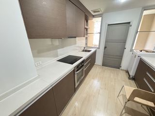 For rent 2 bedrooms apartment in Khlong Toei, Bangkok
