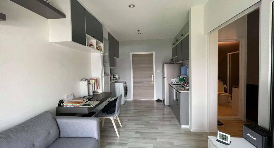 For sale 1 bed condo in Bang Kho Laem, Bangkok