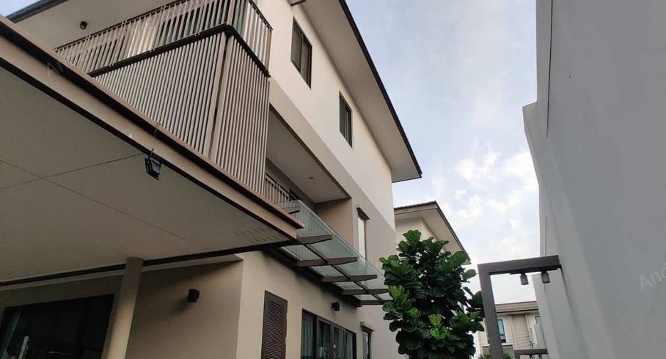 For rent 3 bedrooms house in Prawet, Bangkok