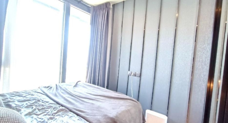 For sale 1 bed condo in Phra Khanong, Bangkok