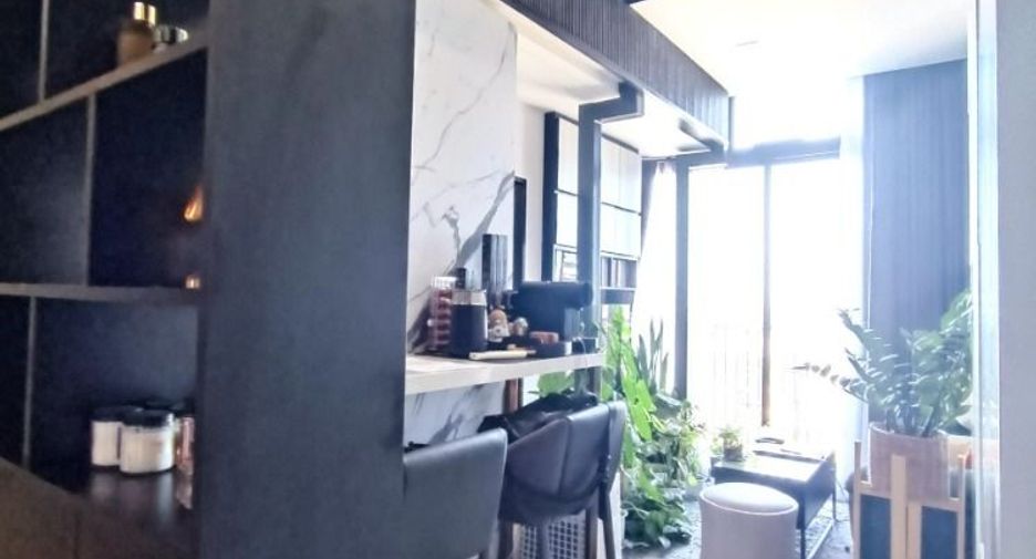 For sale 1 bed condo in Phra Khanong, Bangkok