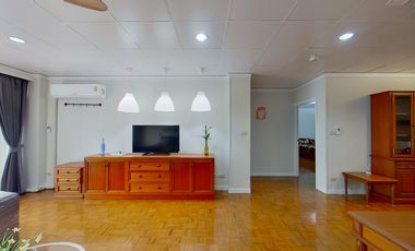 For rent 2 bedrooms apartment in Watthana, Bangkok