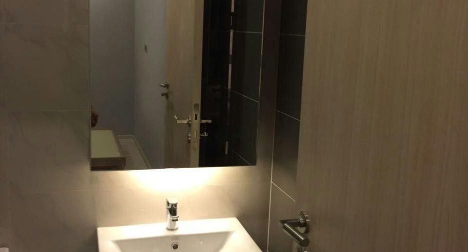 Продажа 1 кровать кондо в Щаттхана, Бангкок