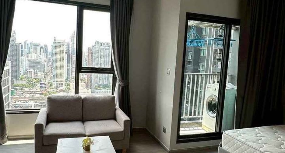 For rent studio condo in Huai Khwang, Bangkok