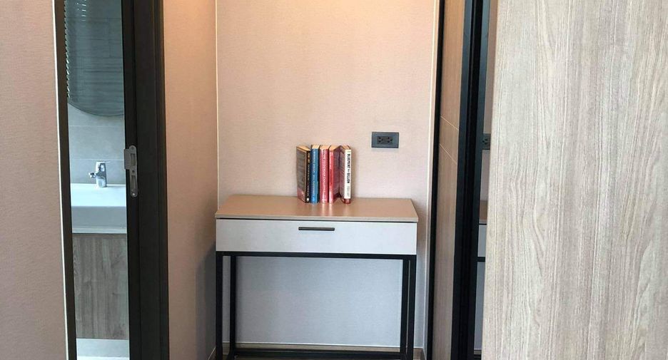 Condo en alquiler de 2 habitaciones en Watthana, Bangkok