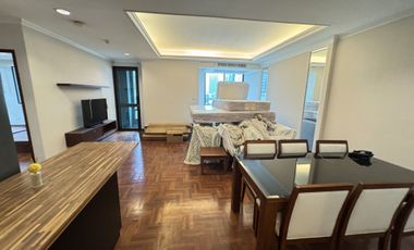For rent 2 bedrooms apartment in Pathum Wan, Bangkok