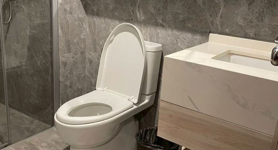 Wohnung zur Miete mit 2 Zimmer in Huai Khwang, Bangkok