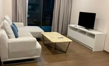 For rent 2 bedrooms condo in Huai Khwang, Bangkok