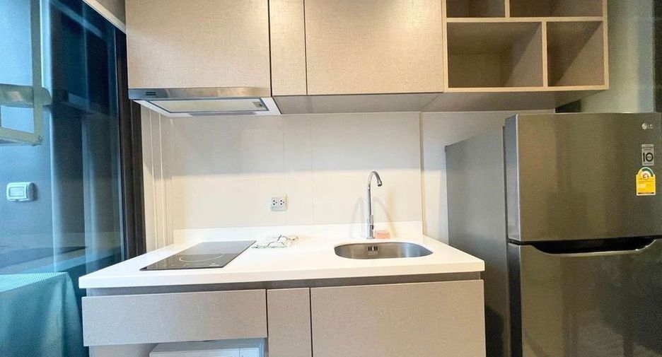 For rent 1 bed condo in Huai Khwang, Bangkok