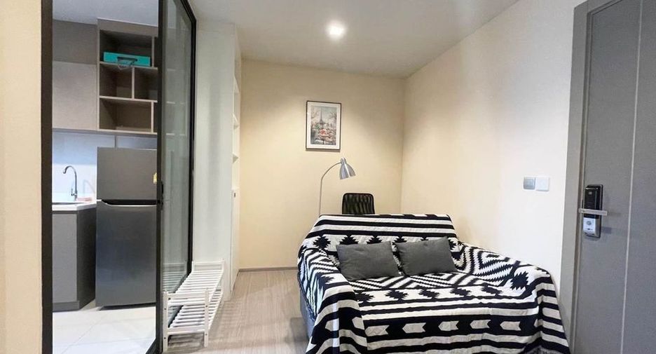For rent 1 bed condo in Huai Khwang, Bangkok