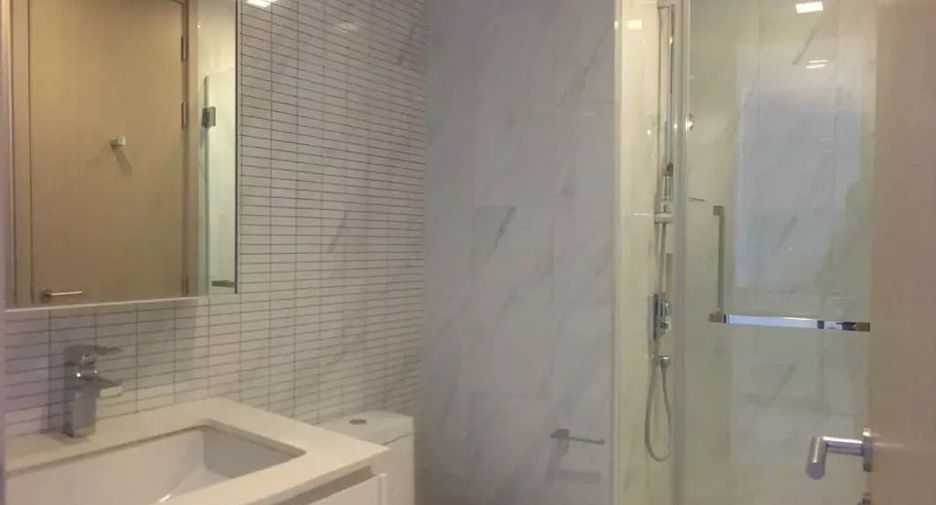 À louer 1 chambre condo à Watthana, Bangkok