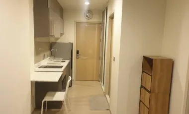 Продажа 1 кровать кондо в Хуаи Кхщанг, Бангкок