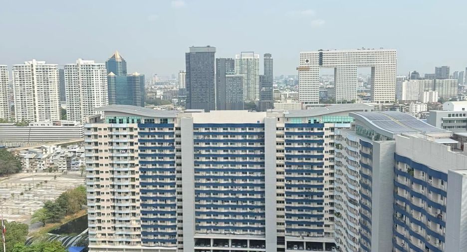 Wohnung zur Miete mit Studio in Chatuchak, Bangkok