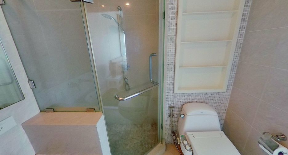 Condo en alquiler de 1 habitaciones en Khlong Toei, Bangkok