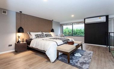 Wohnung zum Kauf mit 3 Zimmer in Huai Khwang, Bangkok