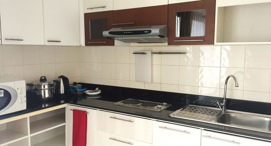 For rent 2 bedrooms apartment in Khlong Toei, Bangkok