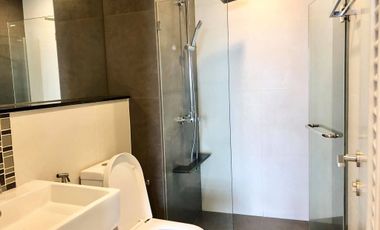 Wohnung zur Miete mit 1 Zimmer in Khlong San, Bangkok
