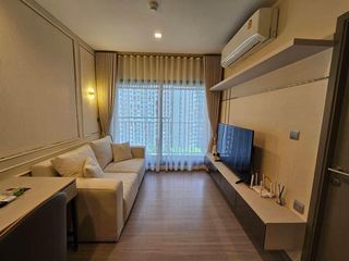 Condo en alquiler de 1 habitaciones en Huai Khwang, Bangkok
